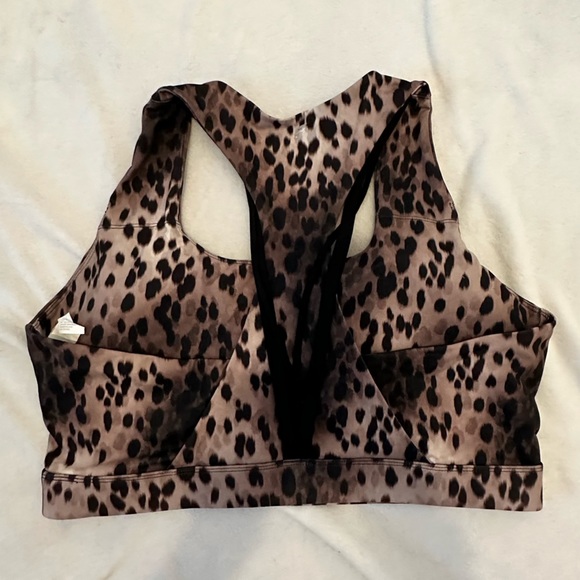 Fabletics Plus Size Boost Medium Impact Sports Bra Size 2X Spotted Black - Picture 4 of 5